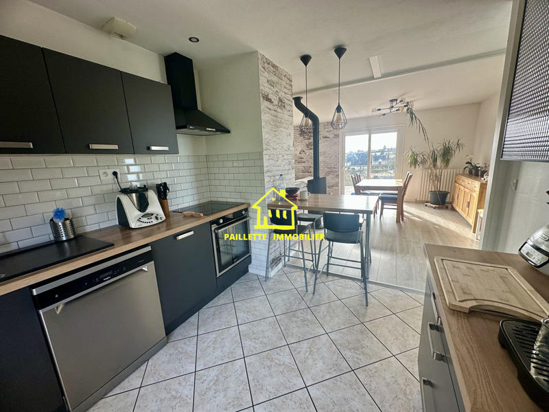 Maison - 111 m² - 4 pièces