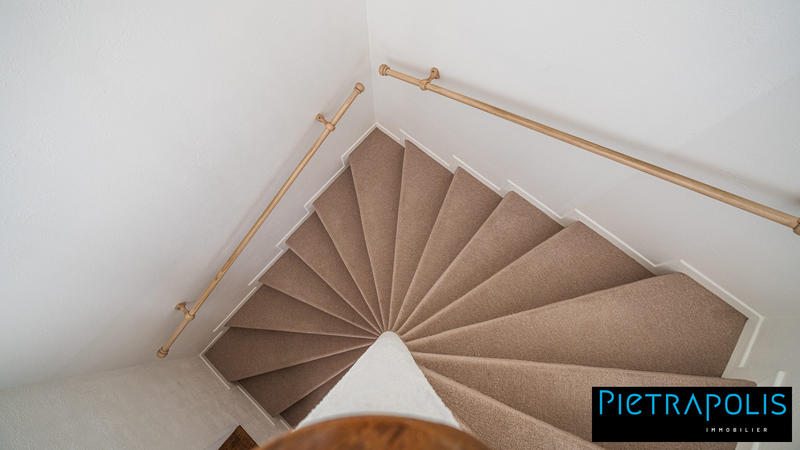 Appartement - 109 m² - 4 pièces