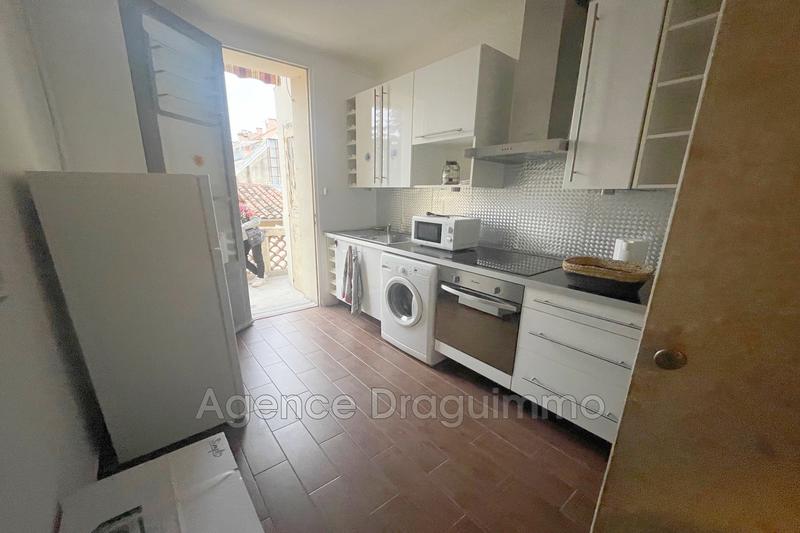 Maison - 331 m² - 10 pièces