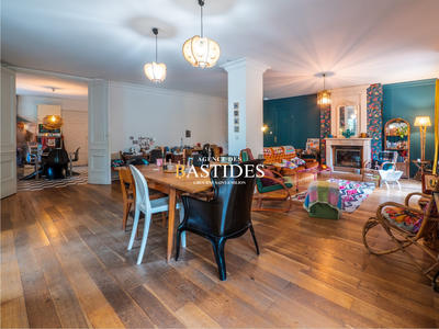 Maison ancienne - 230 m² - 7 pièces