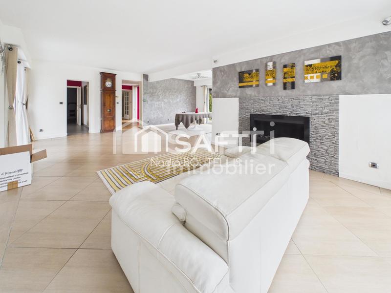 Maison - 152 m² - 5 pièces