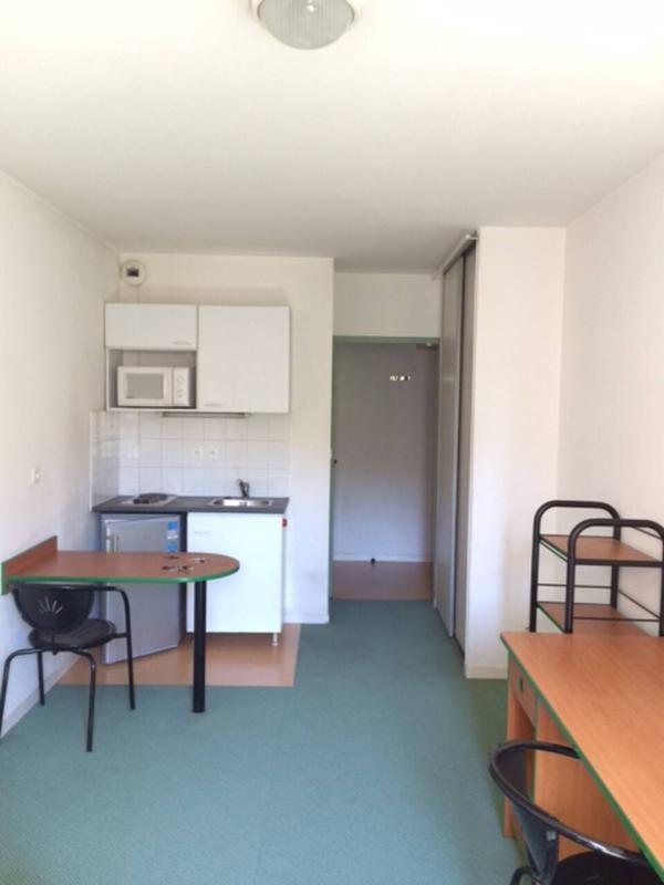 Studio - 19 m² - 1 pièce