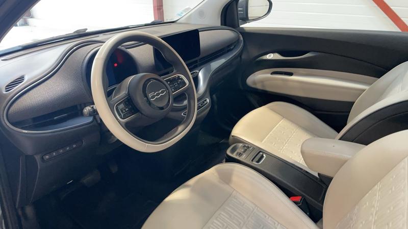 Fiat 500 118 42kWh la Prima - Entretien constructeur