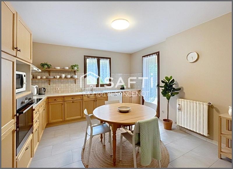 Maison - 155 m² - 6 pièces