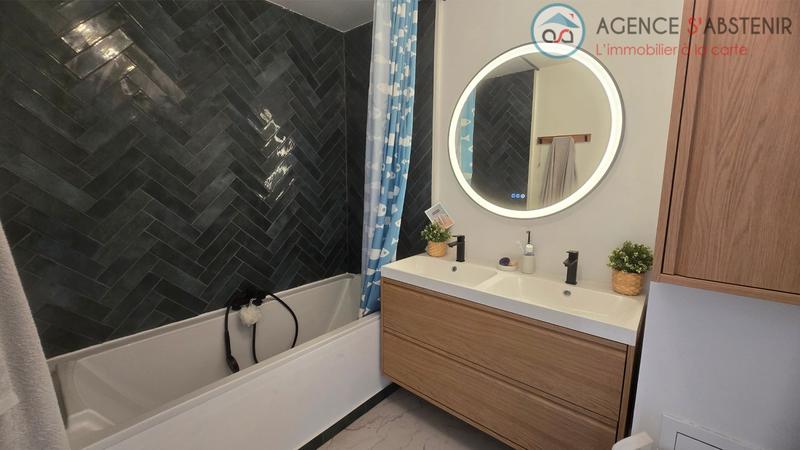 Appartement - 109 m² - 4 pièces