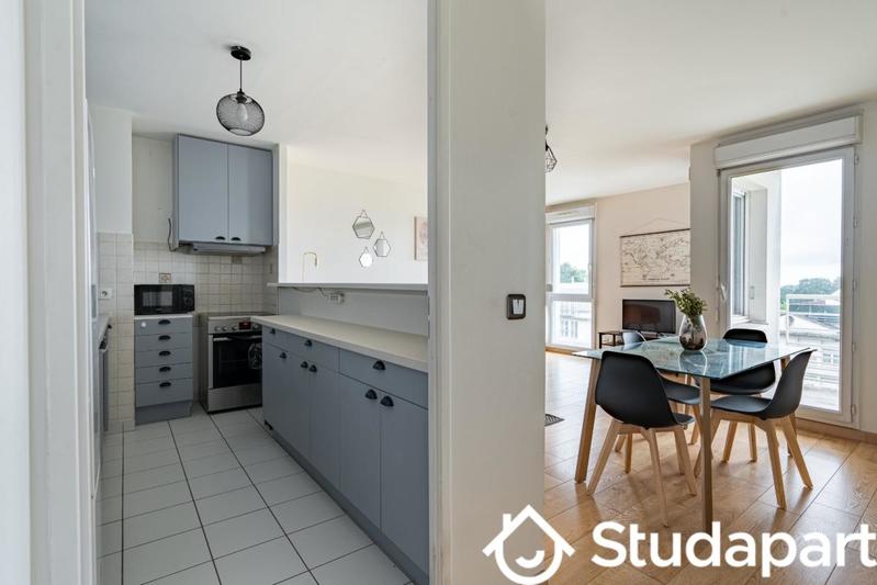 Chambre - 10 m² - 1 pièce