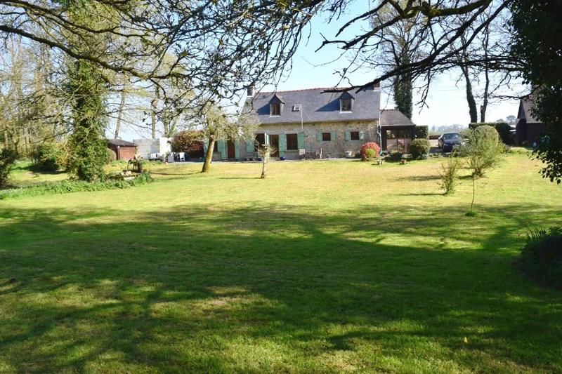 Maison - 74 m² - 5 pièces