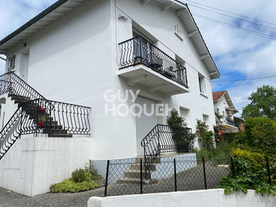 Maison - 132 m² - 8 pièces