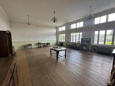 Maison - 202 m² - 6 pièces