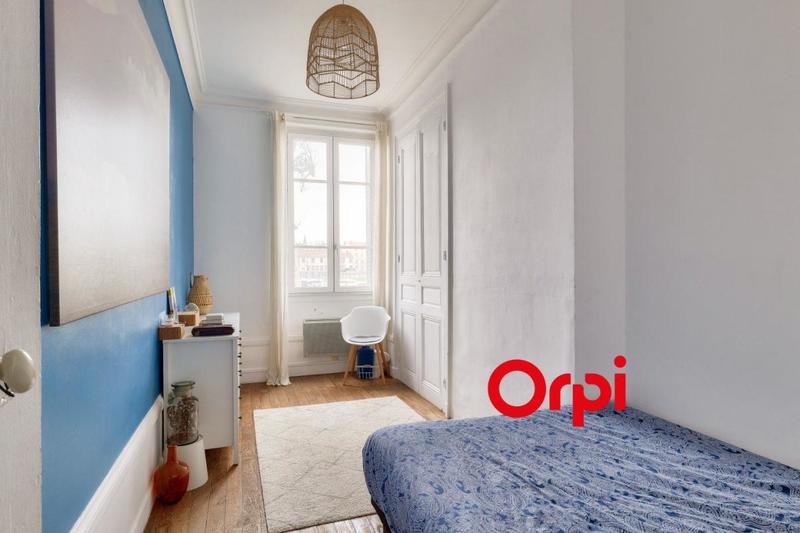 Appartement - 71 m² - 2 pièces