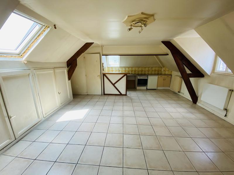 Maison traditionnelle - 162 m² - 7 pièces