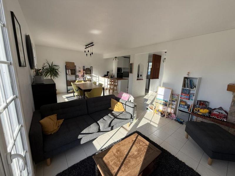Maison - 105 m² - 5 pièces