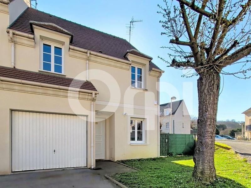 Maison - 95 m² - 4 pièces
