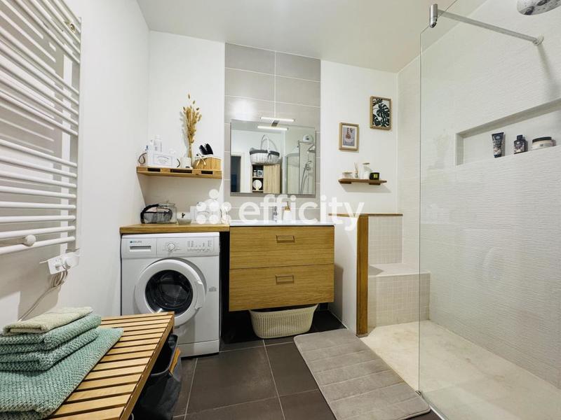 Appartement ancien - 62 m² - 3 pièces