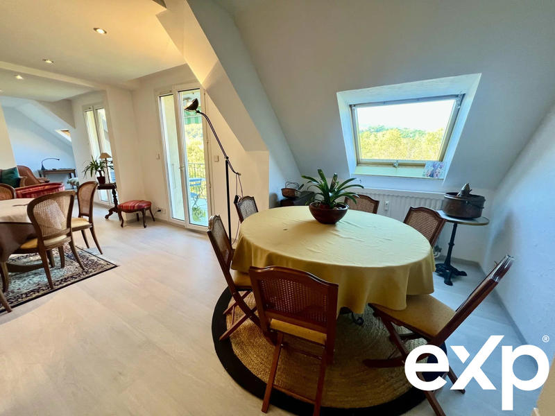 Appartement - 80 m² - 3 pièces