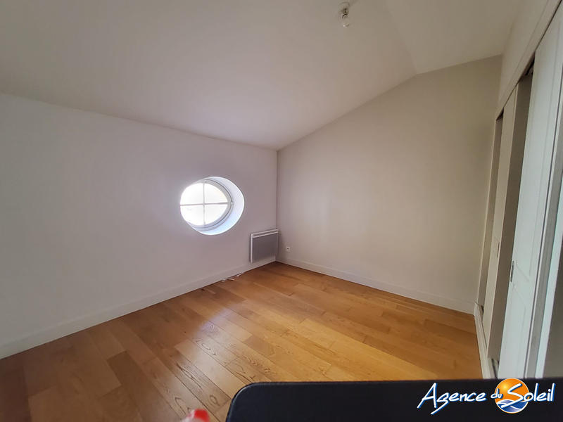 Appartement - 79 m² - 3 pièces