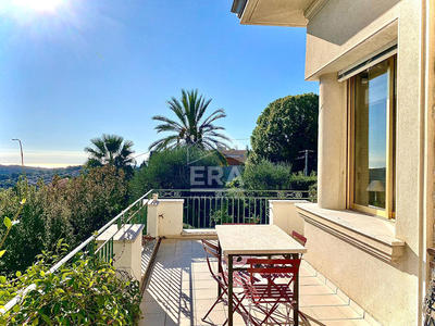 Maison - 144 m² - 6 pièces