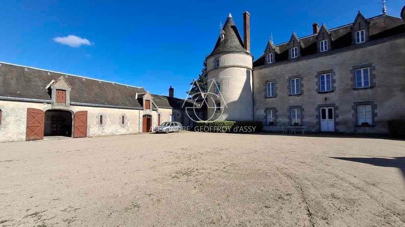 Château - 400 m² - 15 pièces