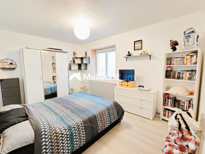 Immeuble - 183 m² - 9 pièces