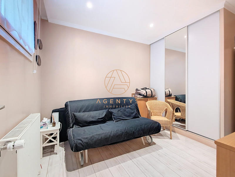 Maison - 87 m² - 6 pièces