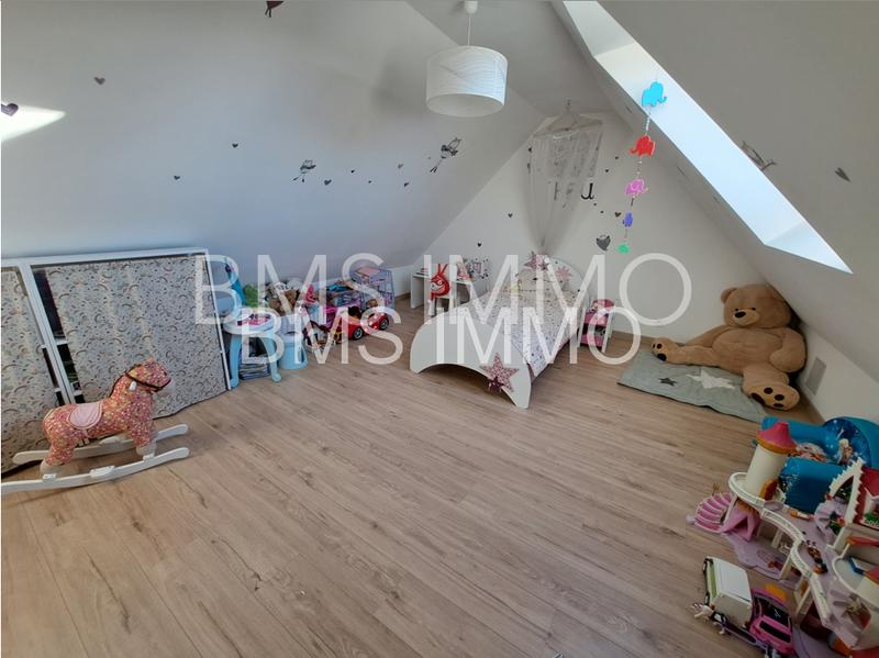 Maison - 135 m² - 5 pièces