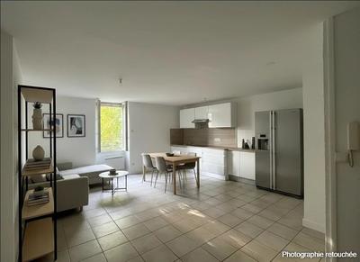 Appartement - 57 m² - 2 pièces