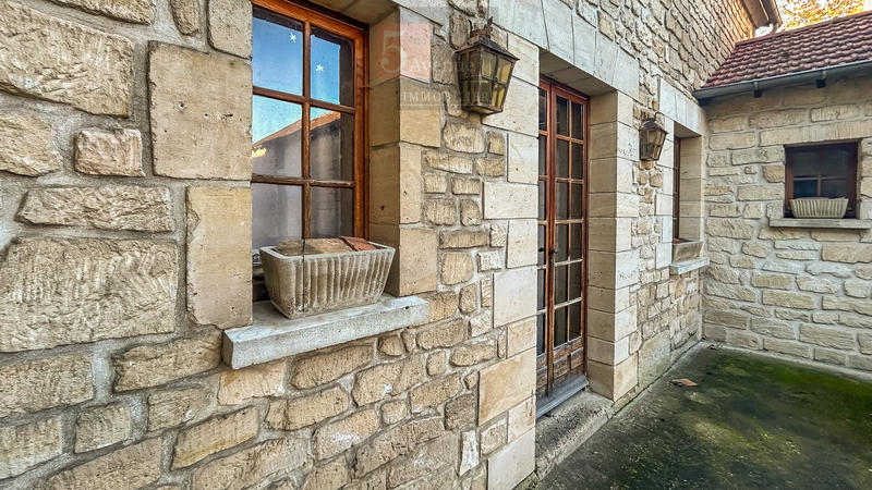 Maison - 148 m² - 6 pièces