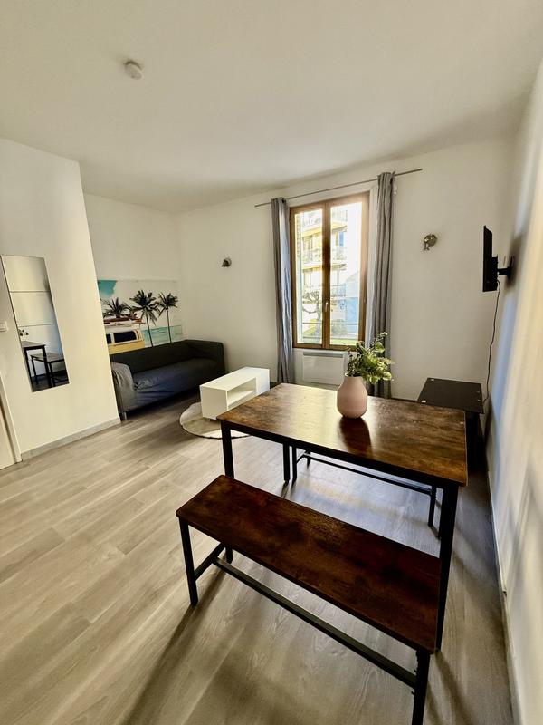 Appartement - 30 m² - 2 pièces