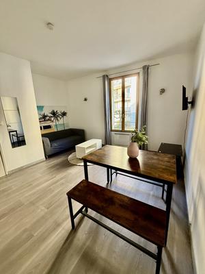 Appartement - 30 m² - 2 pièces
