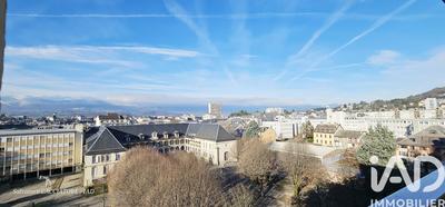 Appartement - 101 m² - 4 pièces