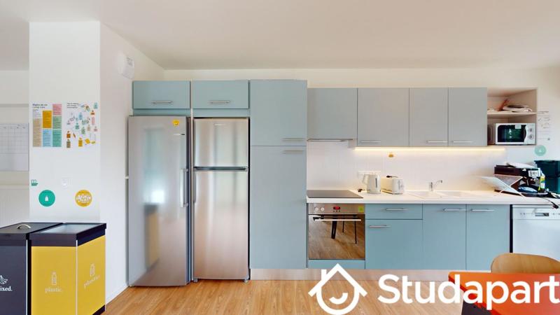 Chambre - 12 m² - 1 pièce