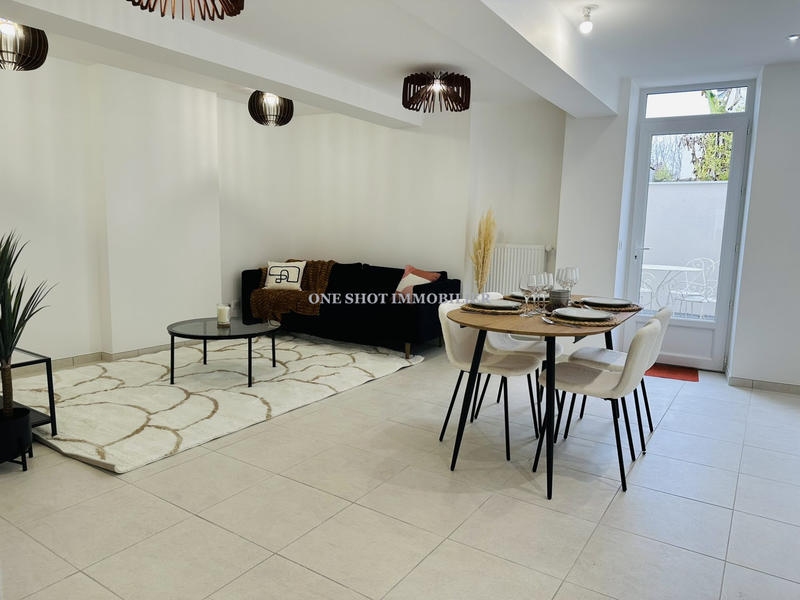 Maison - 140 m² - 6 pièces