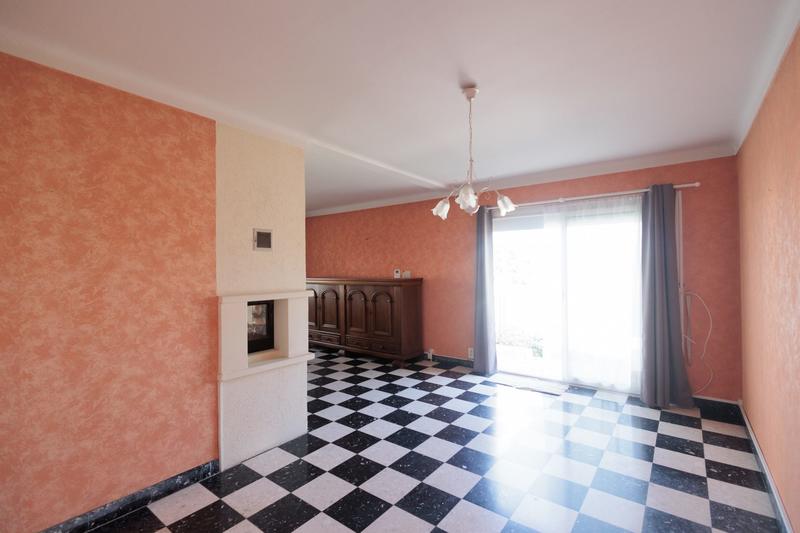 Maison traditionnelle - 98 m² - 5 pièces