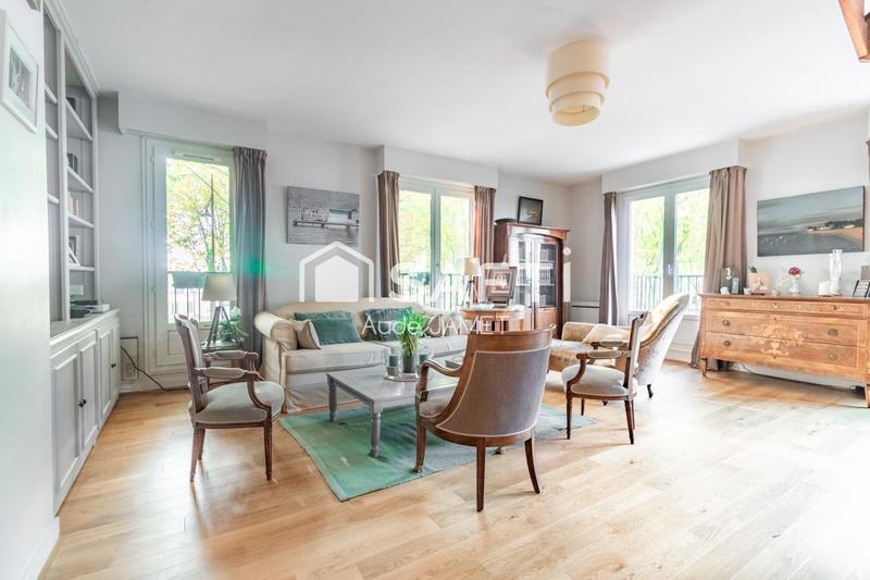 Appartement - 168 m² - 7 pièces