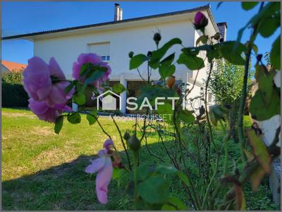 Maison - 160 m² - 6 pièces