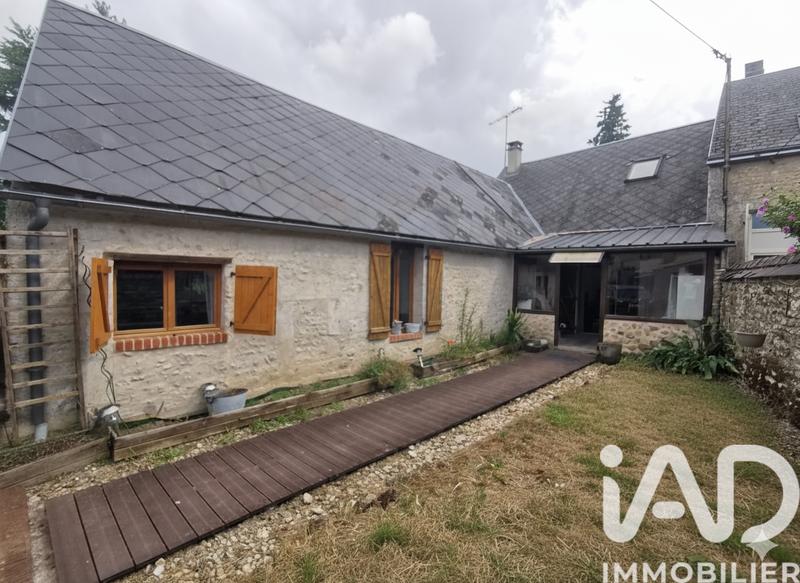 Maison - 104 m² - 4 pièces