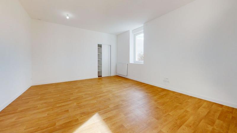 Appartement - 72 m² - 3 pièces