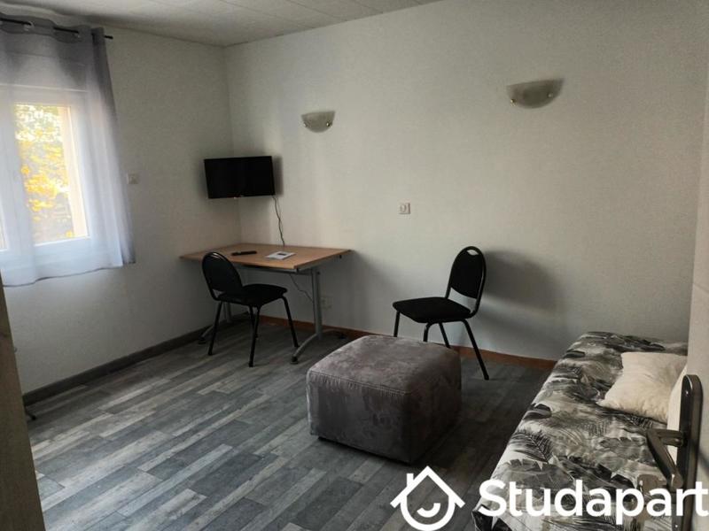 Chambre - 16 m² - 1 pièce