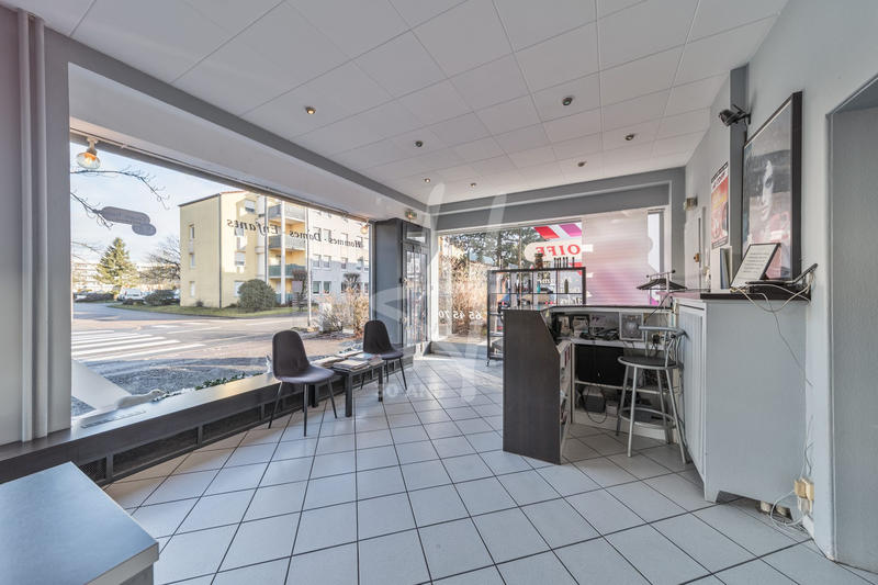 Local commercial - 80 m²