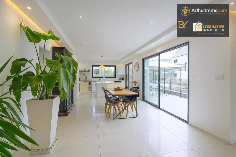 Maison - 142 m² - 6 pièces