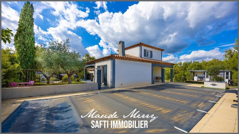 Maison - 163 m² - 7 pièces