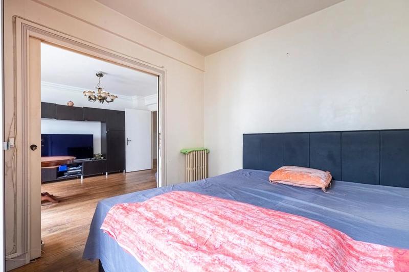 Appartement - 92 m² - 5 pièces