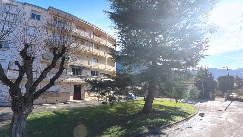 Appartement - 57 m² - 3 pièces