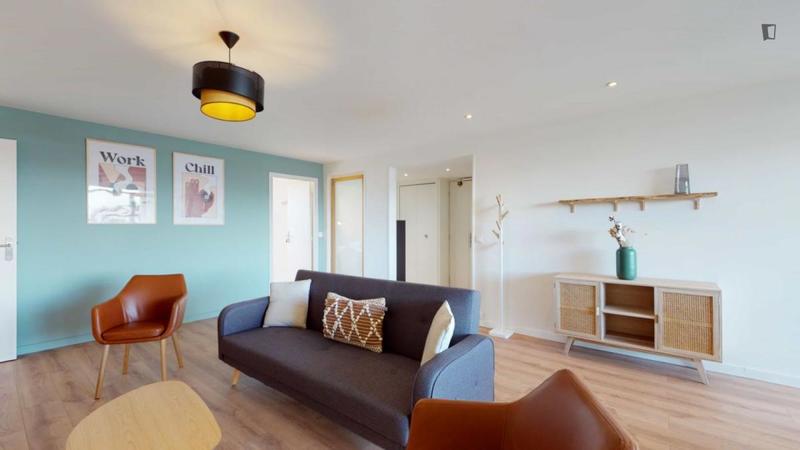 Chambre - 22 m² - 6 pièces