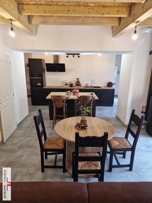 Maison en pierre - 132 m² - 5 pièces