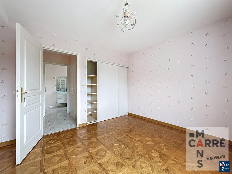 Maison contemporaine - 127 m² - 6 pièces