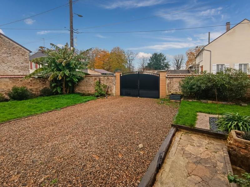 Maison - 150 m² - 5 pièces