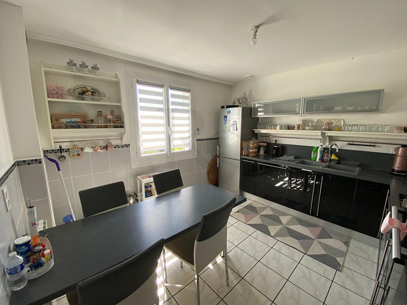 Maison - 138 m² - 6 pièces