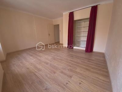 Maison ancienne - 102 m² - 4 pièces