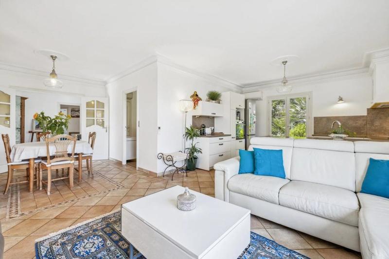 Maison - 155 m² - 7 pièces